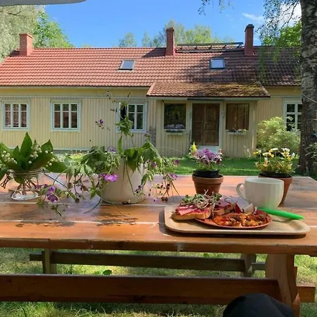 Retreat Like Oasis An Hour Away From Helsinki Hausjärvi